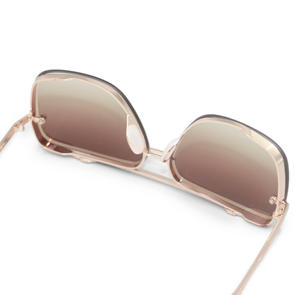Lunettes de soleil de luxe à monture métallique. Unisexe